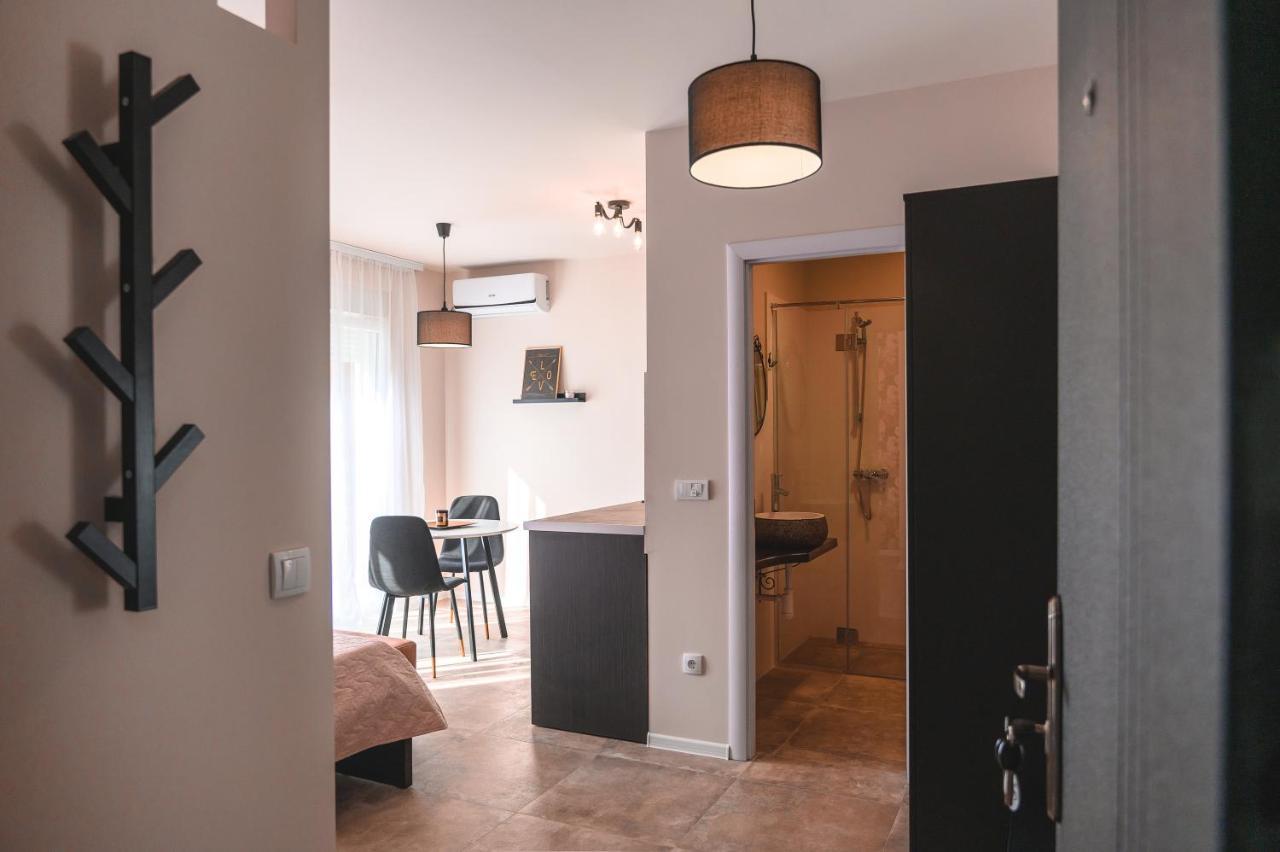 Apartmani Mis Šabac Buitenkant foto