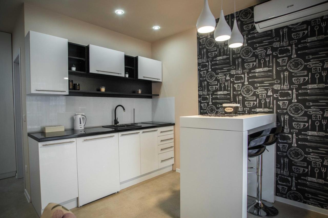 Apartmani Mis Šabac Buitenkant foto