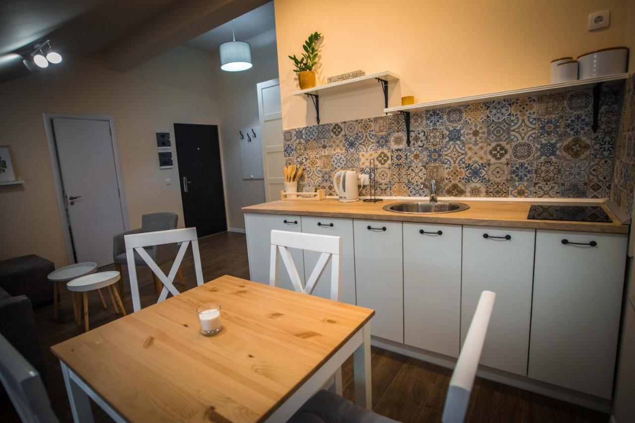 Apartmani Mis Šabac Buitenkant foto